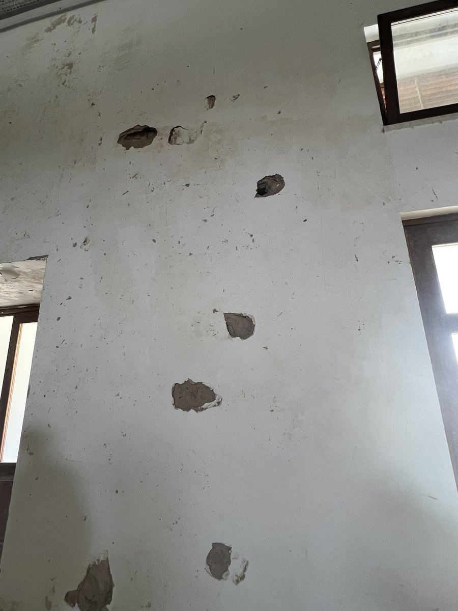 The historical #Al-Nejashi Mosque #Tigray has been been shelled several times with artilleries, and all its belongings were Jointly looted by #Eritrean &amp; #Ethiopian forces. The Imam told me many civilians were also killed right in the mosque compound. #Tigraygenocide (1/5)