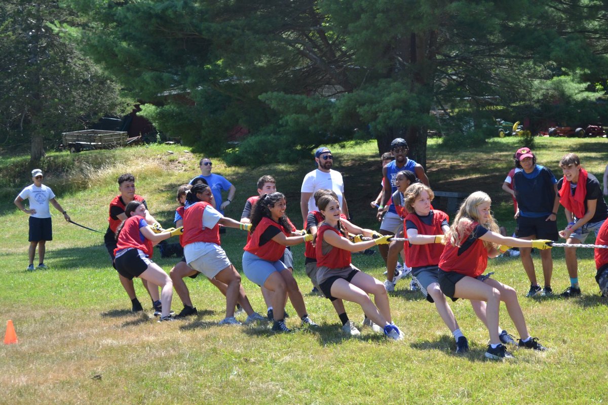 Molloy recently welcomed the Class of 2026 at Freshman Camp in Esopus, NY! New Stanners were able to meet their fellow classmates and bond through sports, games, and more. Thank you to every volunteer for making this camp so special. Welcome, Class of 2026!