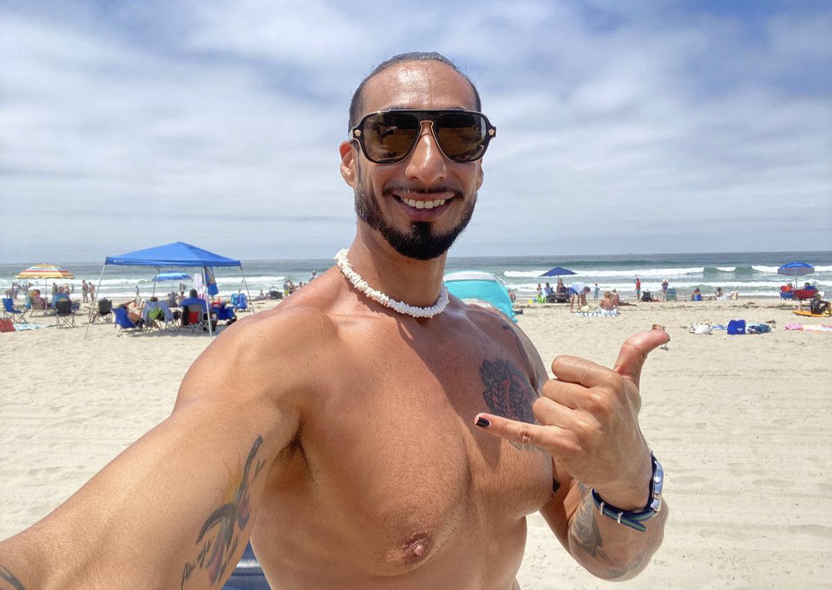 devilmaygrind's tweet photo. One of my fans is enjoying my onlyfans and you should too  
https://t.co/apCx8274yc https://t.co/BPadvfeTwq