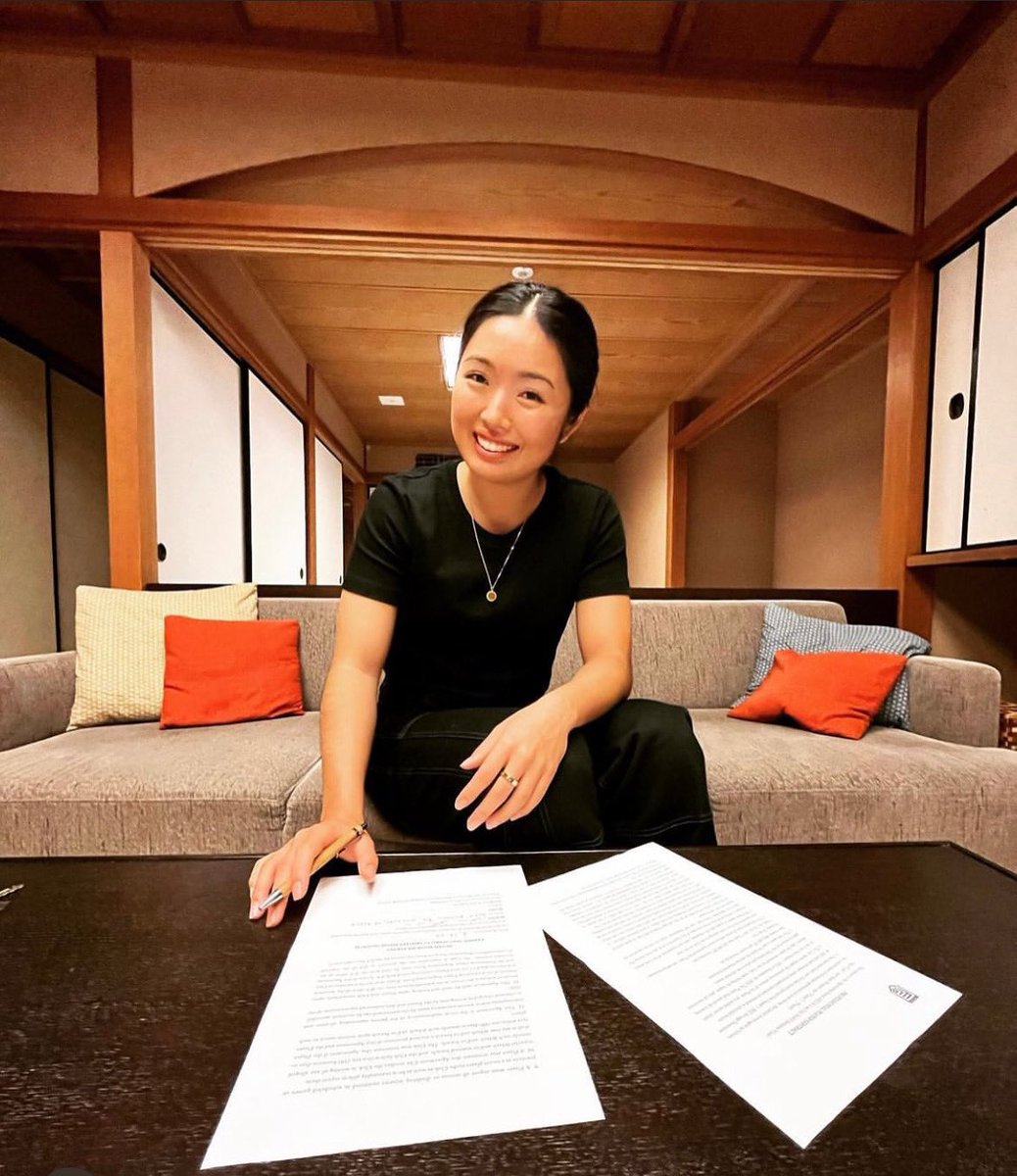 ssmgirlssoccer's tweet photo. Congratulations to SSM alumna, Akari Shimizu, on signing her first professional contract to play in Japan! We are so proud of you👏🏼 https://t.co/tYD4cEbpt6