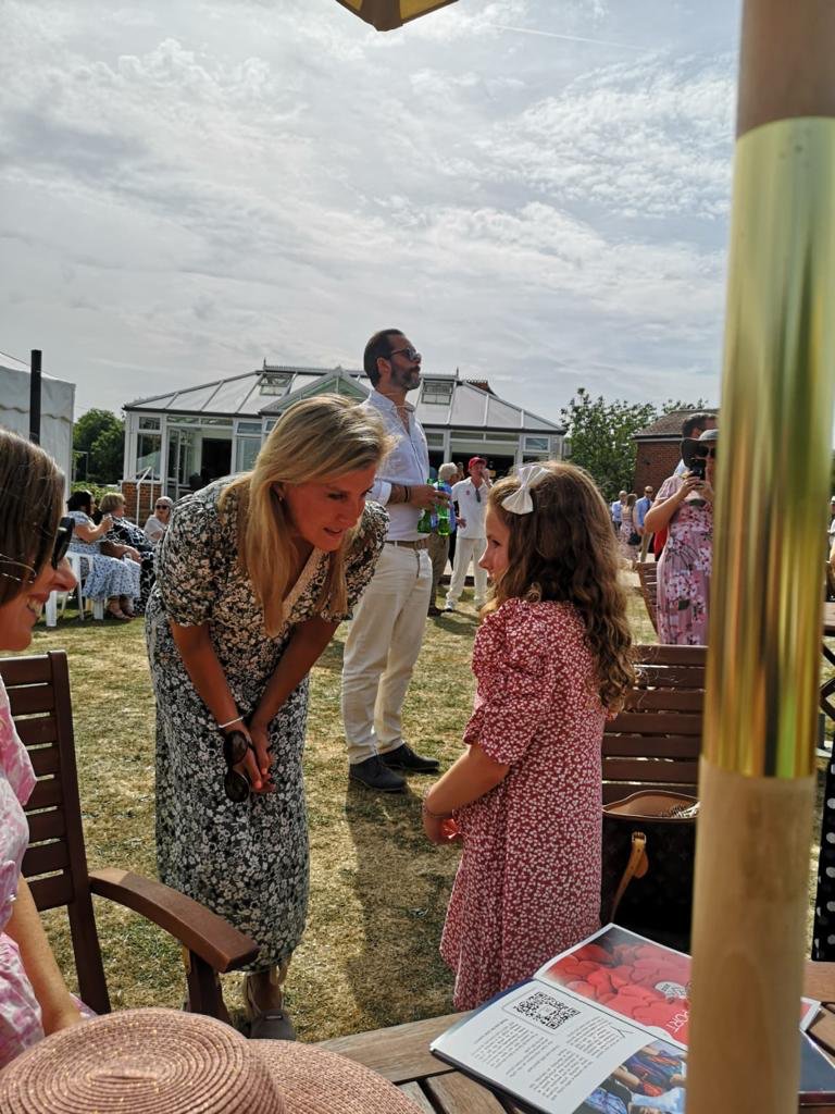 ARWPrimary's tweet photo. One of our pupils had a busy weekend meeting Prince Edward, Earl of Wessex and Sophie, Countess of Wessex.  She really enjoyed chatting to them @RoyalFamily #healthyconfidentindividuals https://t.co/HvuX7rracm