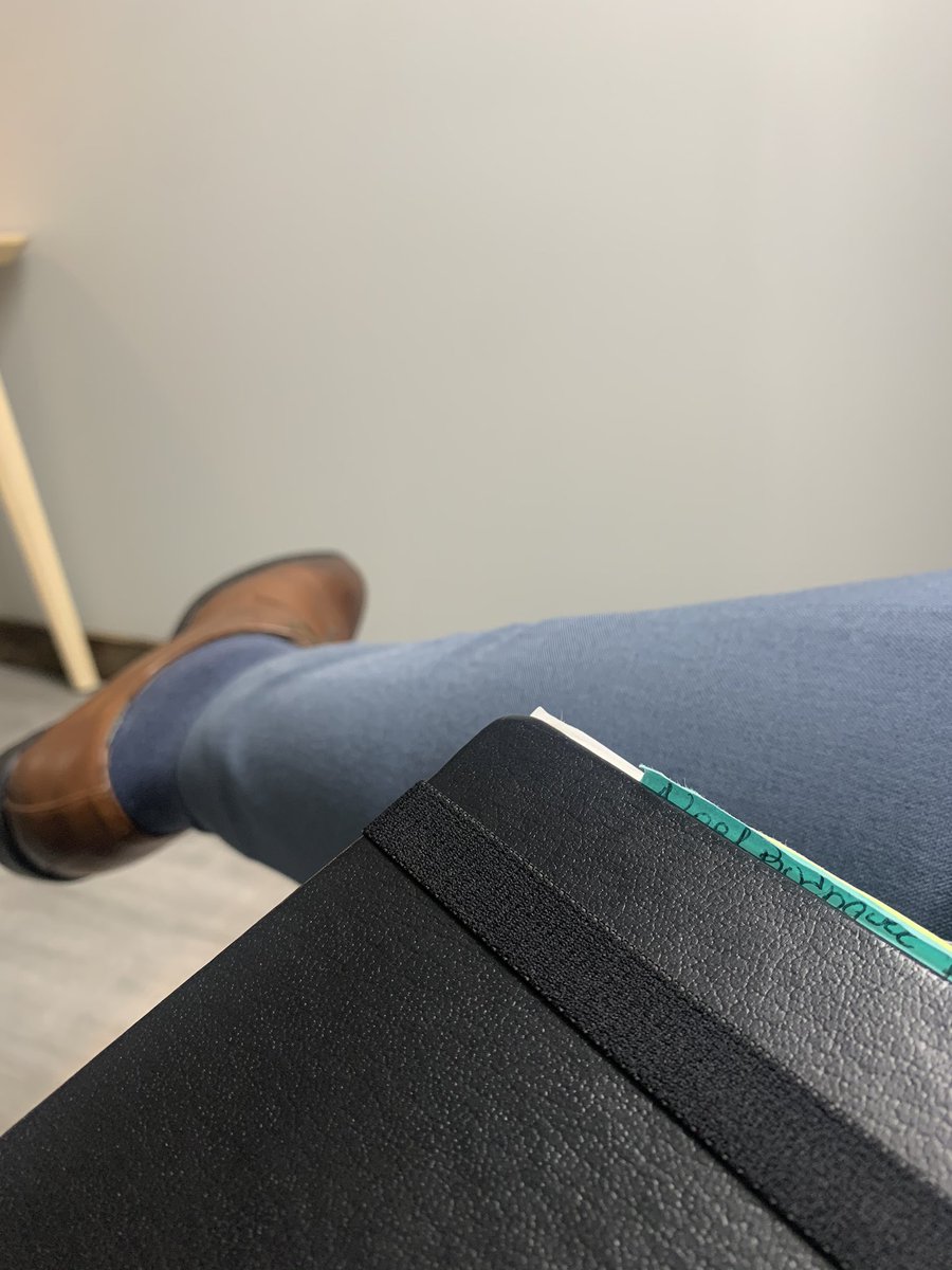 superuruOficial's tweet image. No excuse!! Hoy se trabaja 📑 y por la tarde se hoppea 🏀

#letschallenge