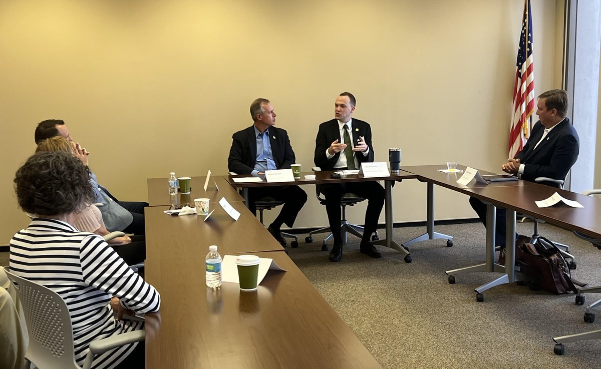 Treasurer Robert Sprague tweet media