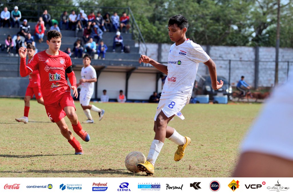 CanteradelTrico's tweet photo. #CanteraTricolor 🔴⚪🔵
#catSub15 ⚽️🙋🏻♂️
🏆 Torneo #Clausura2022
🗓Fecha 1
¡Final del partido!
Gral. Caballero JLM 2 🆚️ 1 #NACIONAL
📌Gol: 27' PT Gerson Ortíz.
#VamosLaAcademia 💪🏻 https://t.co/fuCodx6Ddc