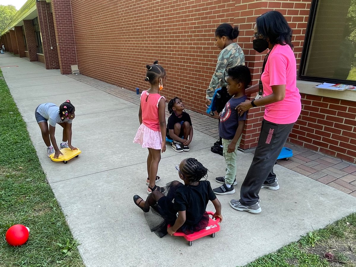 Wrapping up Summer Academy! Last day fun in Flossmoor School District 161! Enjoying field activities, dance rooms and musical chairs! <a href="/D161Supe/">Dr. Smith</a>