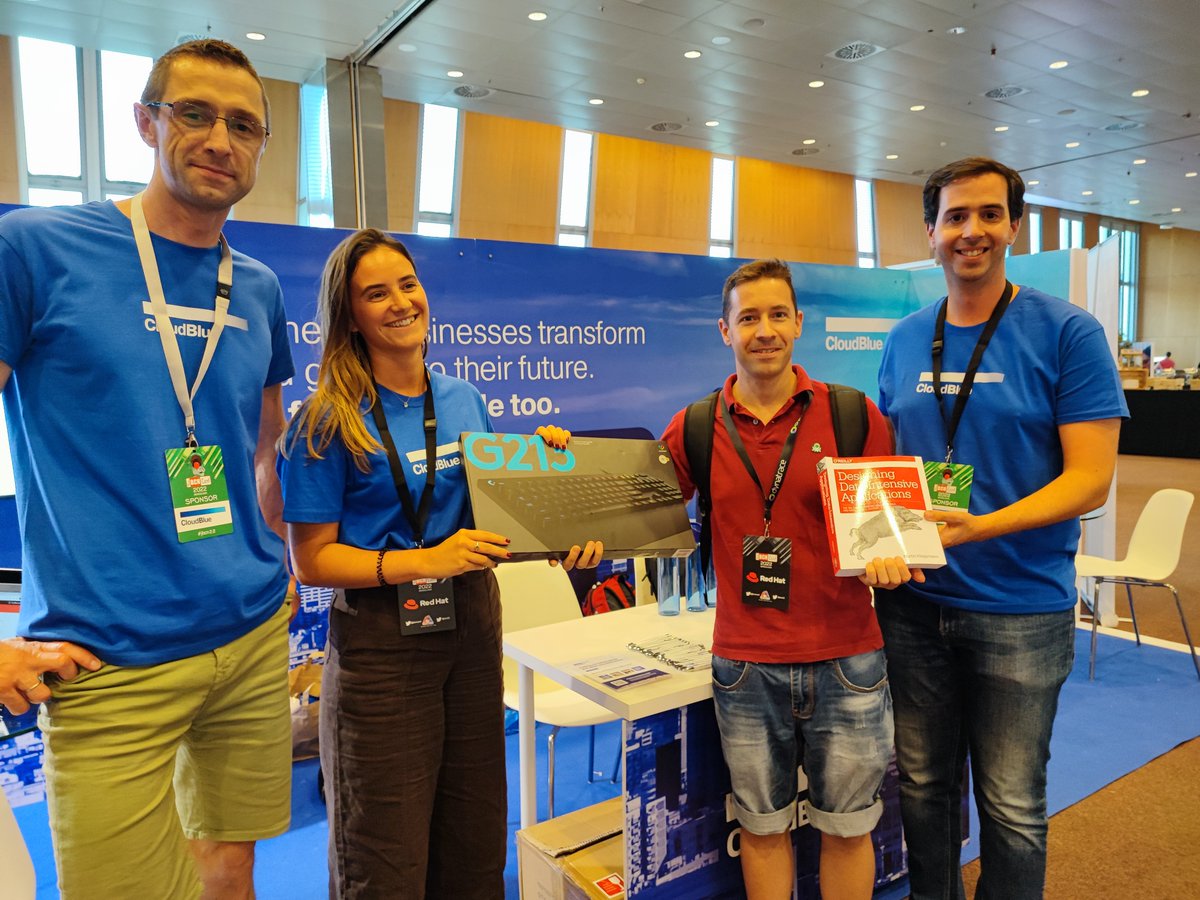 ThisisCloudBlue's tweet image. Day 2 at #JBCNConf in sunny #Barcelona. Our booth is filled with swag for attendees to pick up while they learn about careers at CloudBlue and how they can help change how the world does business.

#JavaWorld #techinbcn #jbcn22 #LifeAtCloudBlueSpain