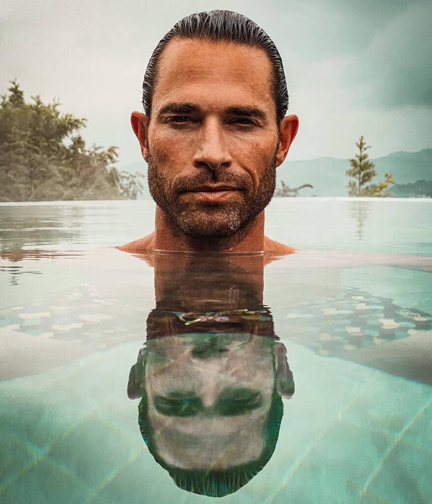Sebastian Rulli tweet media