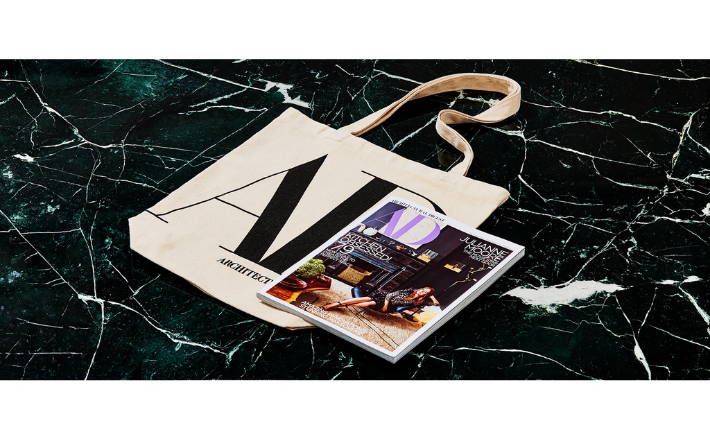 GWPbyCDP's tweet photo. You can get your art printed on this bag too with our stock bags! We produced this tote for @archdigest

Get yours here:
https://t.co/JFmmXGKCAH

#GWPbyCDP #canvas #ArchitecturalDigest #archdigest #accessories #freebies #beauty #cosmetics #makeupbag #nyc #nyny #creativefirm https://t.co/mU2JZwhQzc