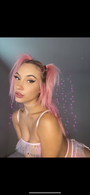 📍 VEGAS who wants to work this week??? https://t.co/Ejzi4aEfgG