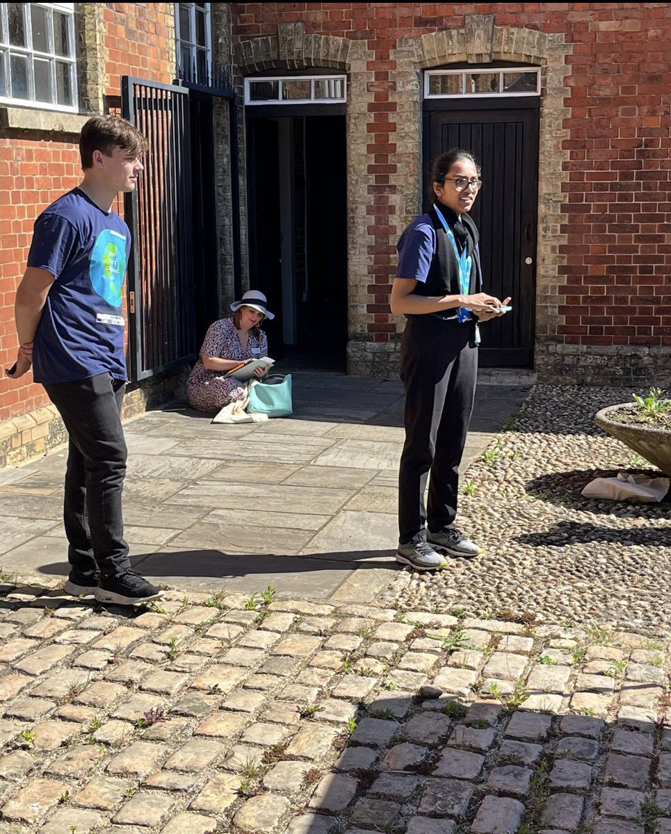 YouthnetworkCIC's tweet photo. So there are #fires in fields and buildings across the #UK 🚒

Were we not warned? 🤨

Did we think #climatechange only happened in other parts of the world? 🥵

Act now, #SaveThePlanet #StartWithLuton 💚🌍 https://t.co/bfSmyZXfMR