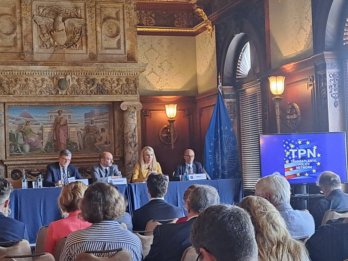 TPNOnline's tweet photo. Another great panel, this time on "Fundamental Shifts Underway: Transatlantic Action To Secure A Lasting Peace" with @TPicula, @kiraincongress and @AmbDanFried, moderated by @maxbergmann.
#TransatlanticWeek https://t.co/B8z3N2taQJ