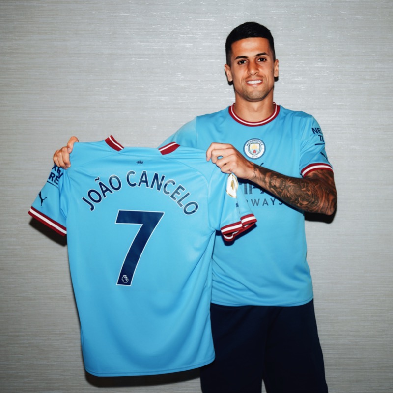 B24PT's tweet photo. João Cancelo passa a usar o número 7 no Man City. https://t.co/Vka3oireVp