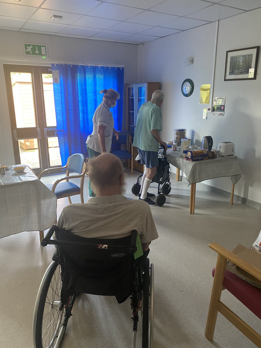 Amy Wright tweet media