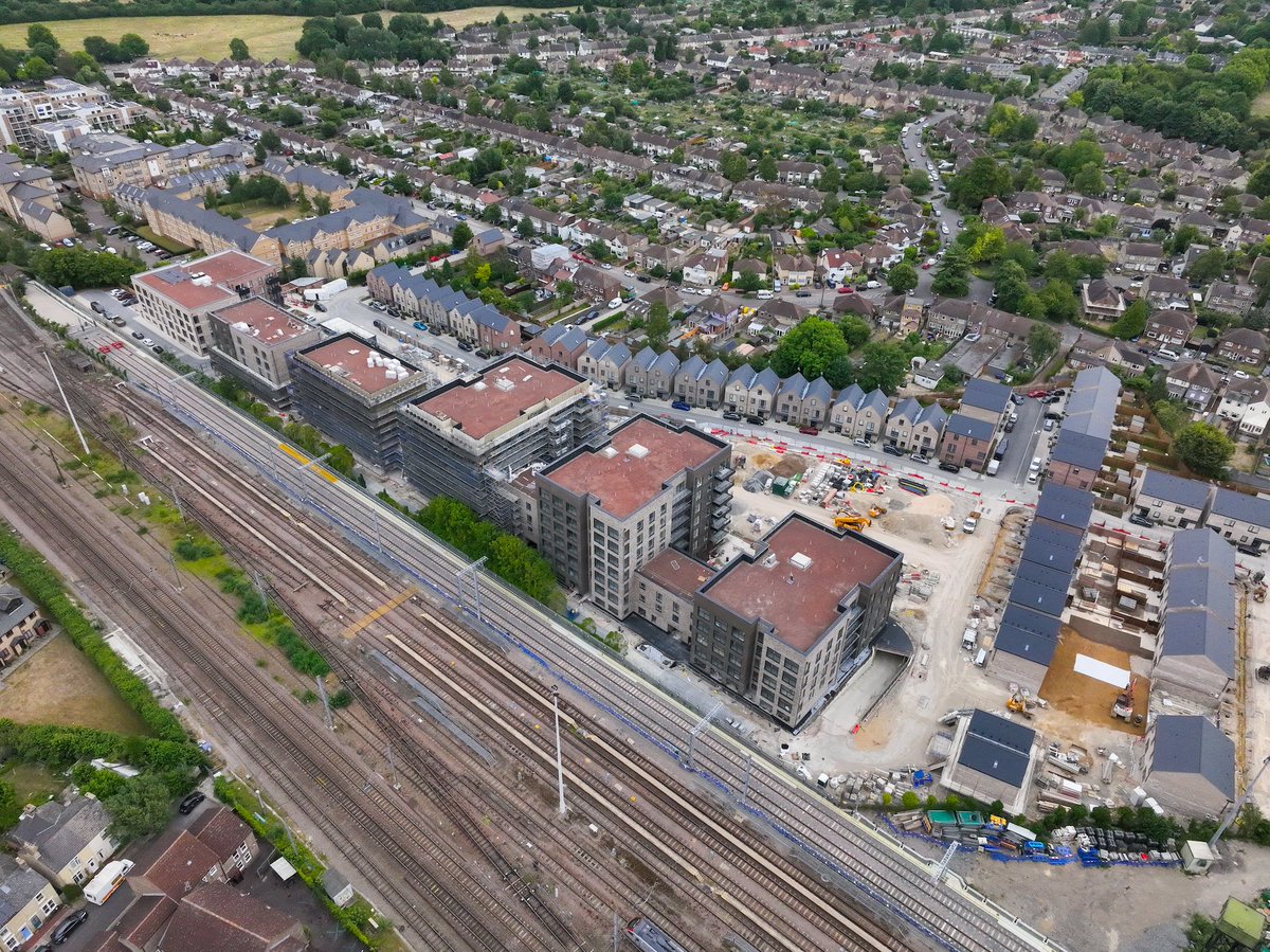cambridge_ip's tweet photo. Look how much #TimberWorks, Cromwell Road has progressed. 

As our largest development to date we are creating 295 new homes, which includes 118 brand new sustainable council homes for local residents
#Cambridgeshire #development #newbuild 
#Cambridge #housing #newhome 
@camcitco https://t.co/gOyDvCvB3j