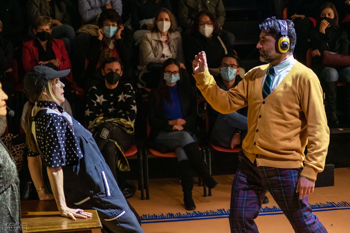 TeatroPetra's tweet photo. VUELVE.
Desde este jueves 21 de julio SARA DICE. Temporada
de repertorio en el Teatro Petra.
Horarios: de miércoles a viernes 8:00 pm, sábado 6:00
y 8:30 pm. (Excepto esta semana por el festivo).
Reservas por Mensaje Directo. https://t.co/26BTQbxjW1