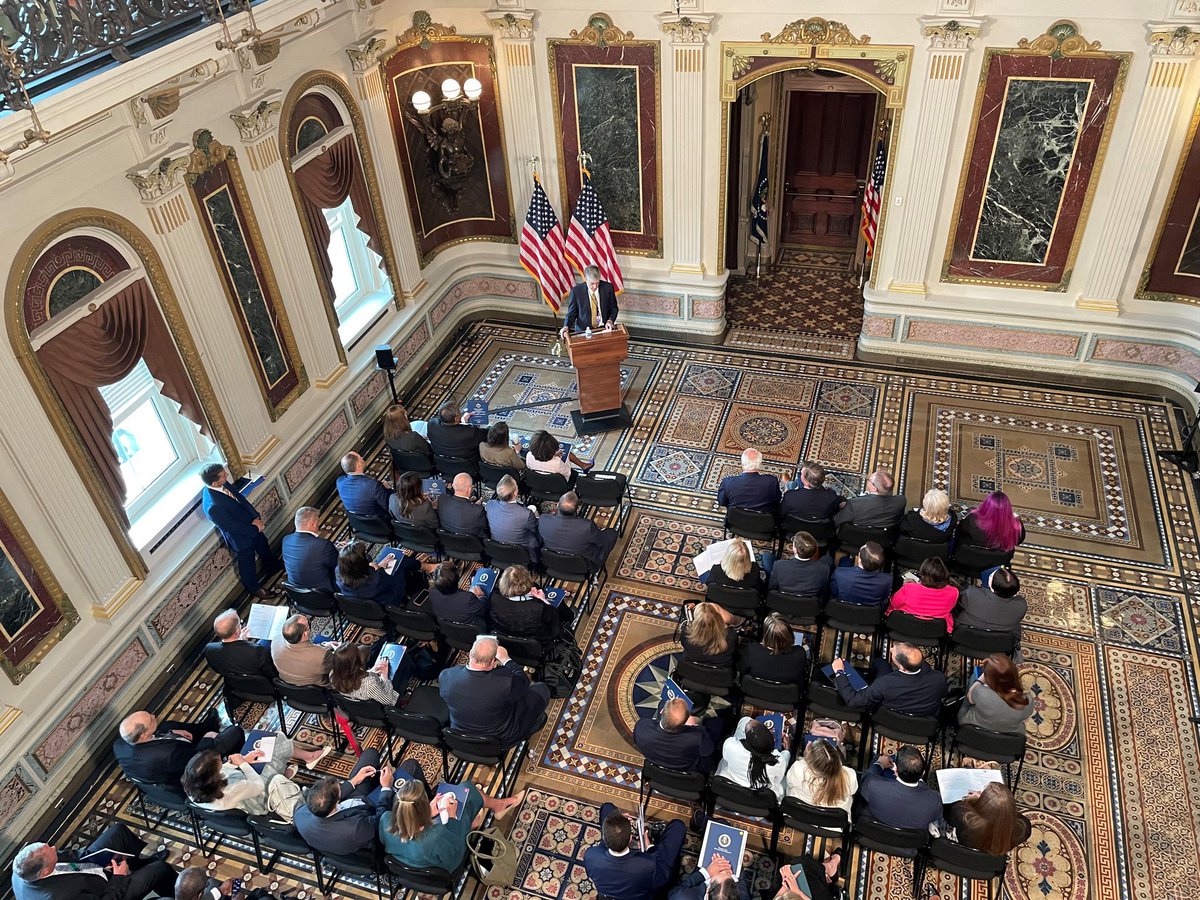 ARCHIVED: Jen Easterly tweet media