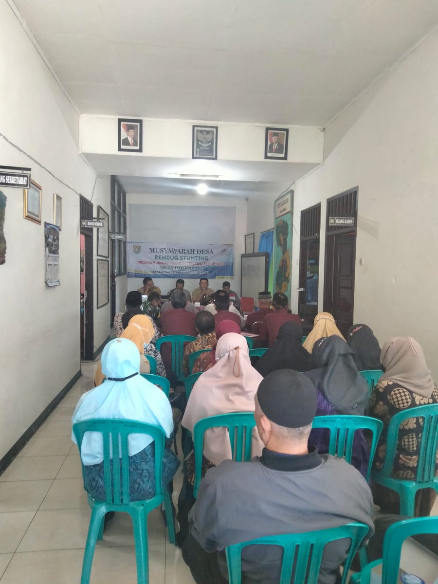 Fasilitasi Rembuk Stunting Desa Pagersari, Kecamatan Patean.
<a href="/jokowi/">Joko Widodo</a> 
<a href="/halimiskandarnu/">ABDUL HALIM ISKANDAR</a>
<a href="/dicoganinduto/">Dico Ganinduto</a>
@Kemendespdtt
<a href="/malik_haramain/">malikharamain</a>
<a href="/imansyukri/">Iman Sukri</a>
<a href="/taufikmadjid71/">IG : taufik.madjid</a>
@yusradaridesa 
<a href="/SukoyoKasekpro/">Sukoyo</a>
<a href="/zainimustakim/">Zaini Mustakim</a>
<a href="/tppkemendes/">TPP KEMENDES</a>
<a href="/azzameldzikrie/">#SantriIndonesia</a>
<a href="/TPPJateng/">TPP PROVINSI JATENG</a>
<a href="/evynurmilasari/">Evy Nurmilasari</a>