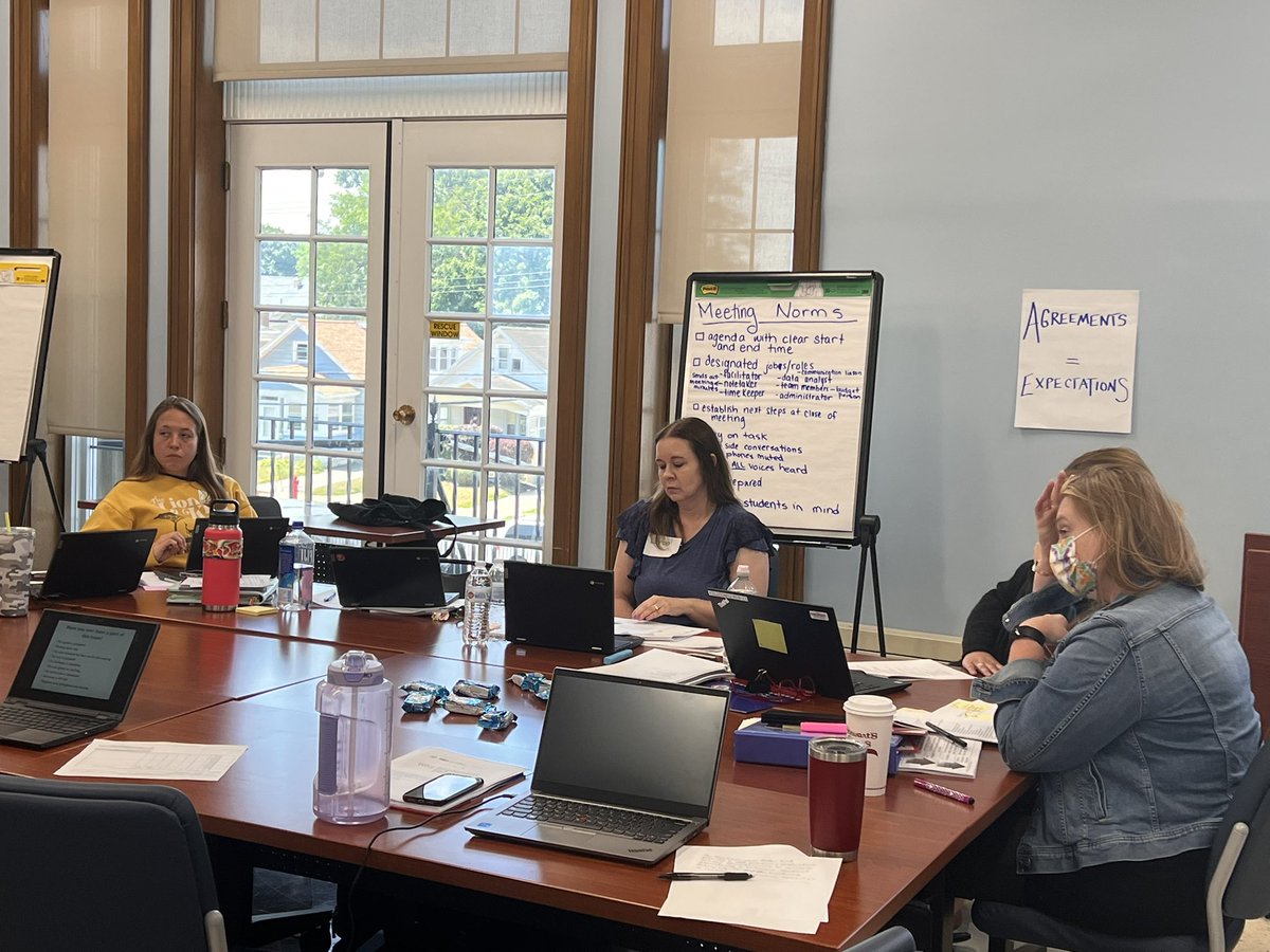 Second cohort of or SWPBIS team training and planning.  So excited to see the initiative grow and continuously improve to ensure equitable and positive outcomes for ALL students!  #SCSDrising #SWPBIS <a href="/DrVri1/">Dr. Rebecca DeVries</a> <a href="/Lynne_Rutnik/">Lynne Rutnik</a> @DirectDiCaprio <a href="/ChisolmEd/">Dr. Lorenda Chisolm</a>