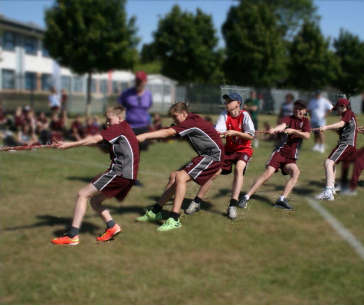 bacsixthform's tweet photo. Well done to everyone who took part in our fantastic sports day, what great weather! #sportsday https://t.co/XsDjgnm34Y