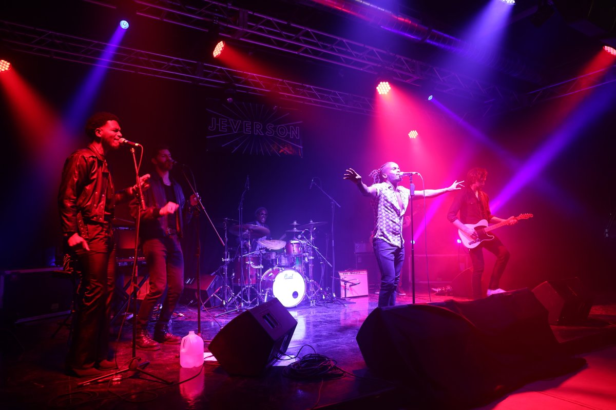 Headin' to a city near you!!!

7/23 | Finger Lakes GrassRoots Festival of Music and Dance | Rochester, NY
8/3 | Philadelphia, PA*
8/4 | Warrendale, PA*
8/5 | Washington DC*
8/8 | Annapolis, MD*
8/10 | New York, NY*
8/13 | Norwalk, CT*
8/14 | Hampton, NH*
*with the Baha Men