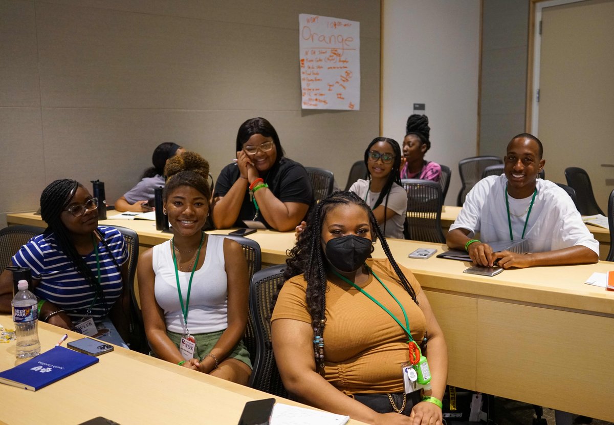 SC Business Week tweet media