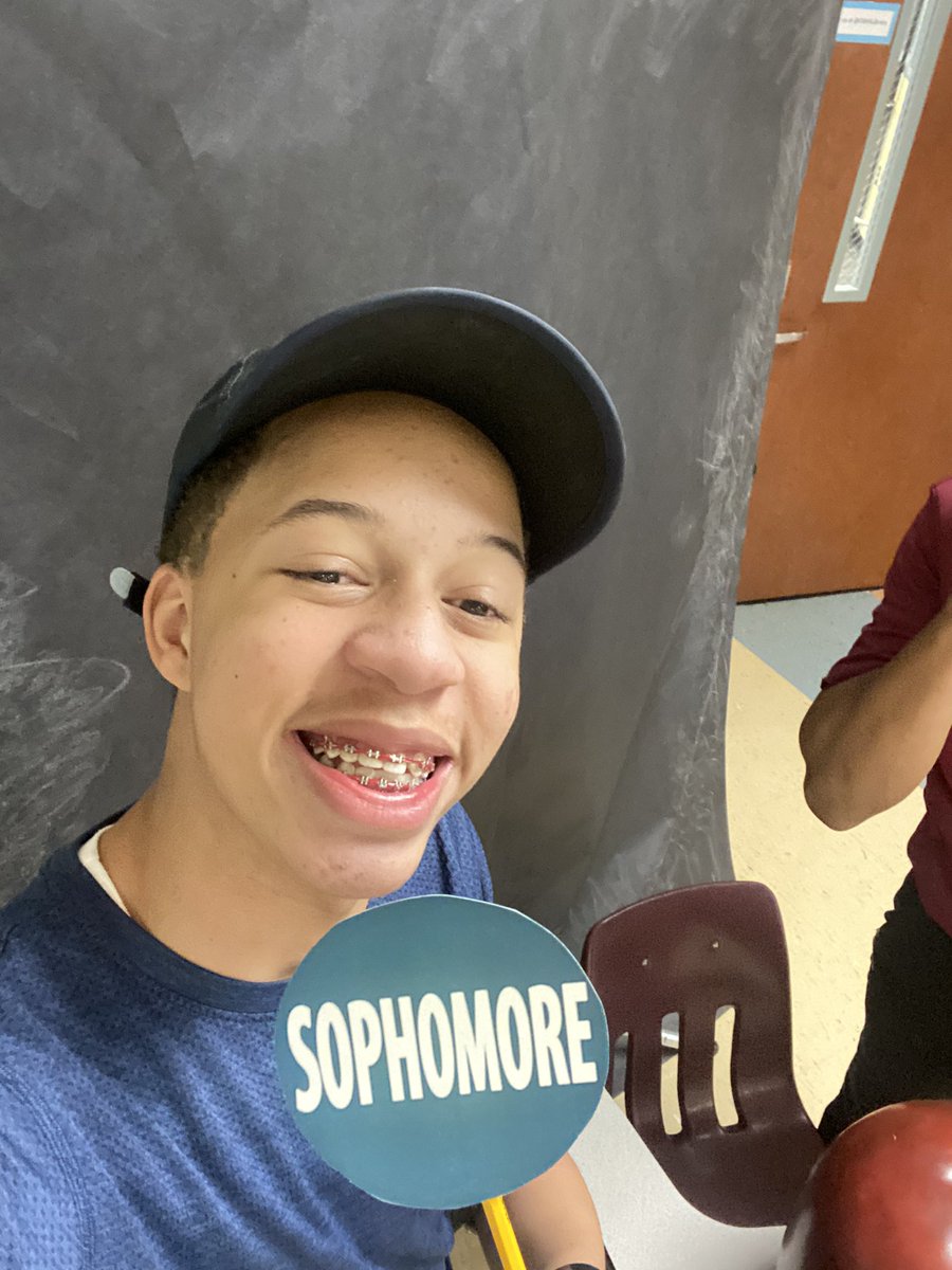 DrHawk731's tweet image. Thanks to @CMilloway and A. Blake for this Back to School selfie station. I hope teachers and students will take/post pics on social media. Don’t forget to tag @libraryORHS!! Happy to have @AidenHawkins25 with me at @ORHS_Wildcats with me this year!! #RWR 🐾