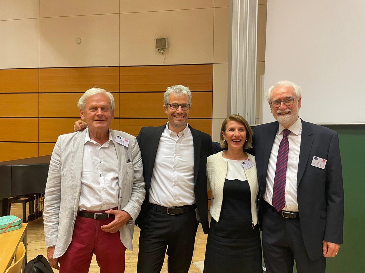 JournalPIM's tweet image. JPIM was thrilled to continue our great parntnership at #IPDMC2022!  Thanks to TUHH for being amazing hosts and special thanks to the team of Paul Coughlan and Abbie Griffin for wonderful years of leadership!  Excited about Tommaso Buganza and Nuran Acur taking the reigns!