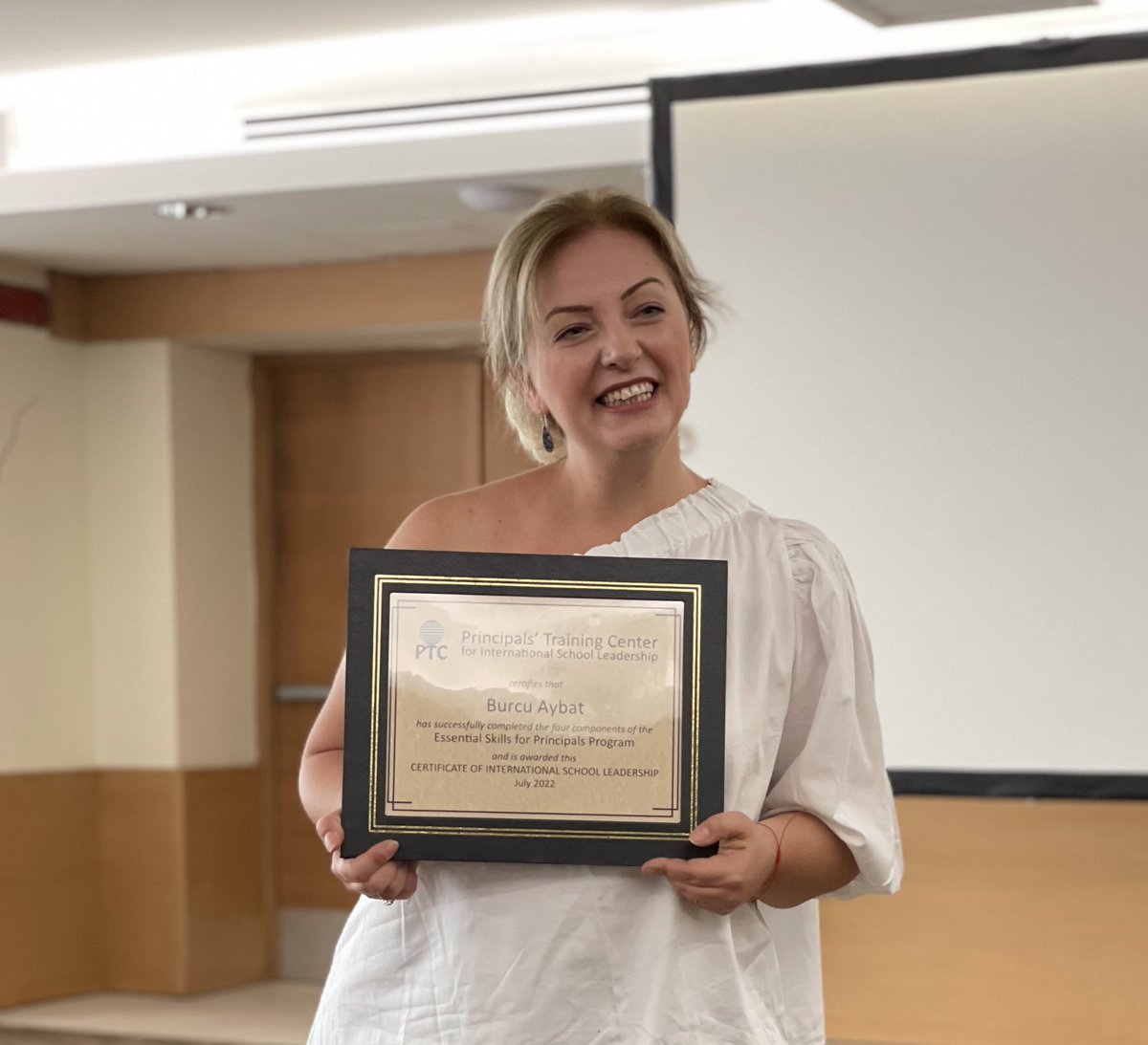 Burcu Aybat tweet media