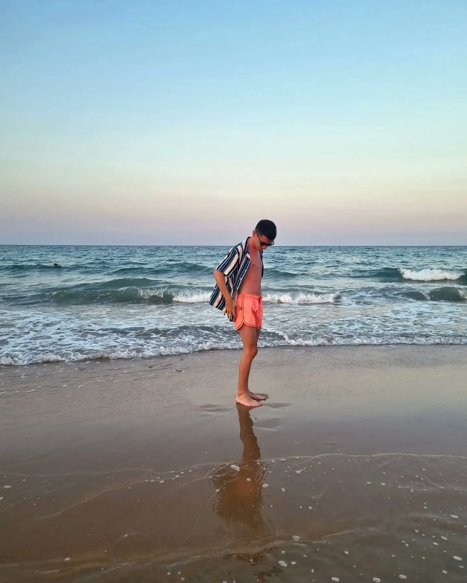 _davii1312's tweet photo. Este verano con mis amigos está compensando todo lo que ha pasado hasta ahora ❤️‍🩹 https://t.co/yTUxyqGytT