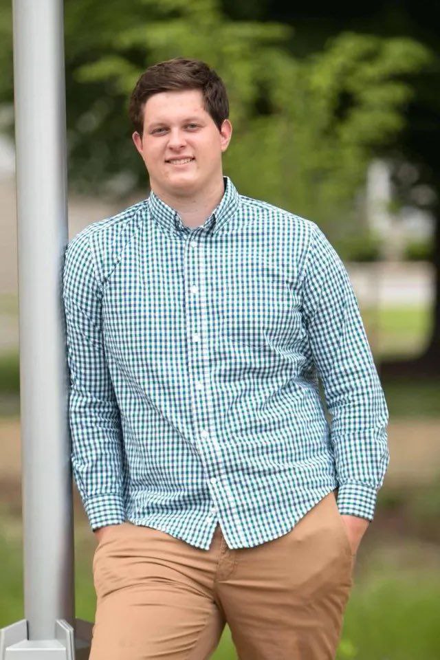 apexworldnews's tweet photo. Good Guy With A Gun: Elisjsha Dicken, 22 years old, is the hero who saved lives when he used his concealed carry weapon to stop a mass shooter firing into a crowded food court, in Greenwood Park Mall on Sunday, The Indy Star and Police Frequency revealed. https://t.co/z7gD7nJj8l