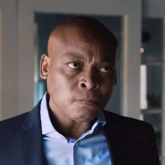Jabu_Macdonald's tweet photo. #Gomora #GomoraMzanzi #GomoraMzansi To be honest this American guy annoys me 😭 https://t.co/UhU9o5njzH