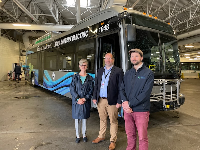 cityofsaintjohn's tweet photo. The future of green transportation in the City of Saint John took a big step today as the first full-sized, fully electric bus was officially put into regular service. 🚌🔌
For details, visit https://t.co/zvvQgnAphw
#alwaysmovingforward #transformingtransit https://t.co/q0cSuwZ4HQ