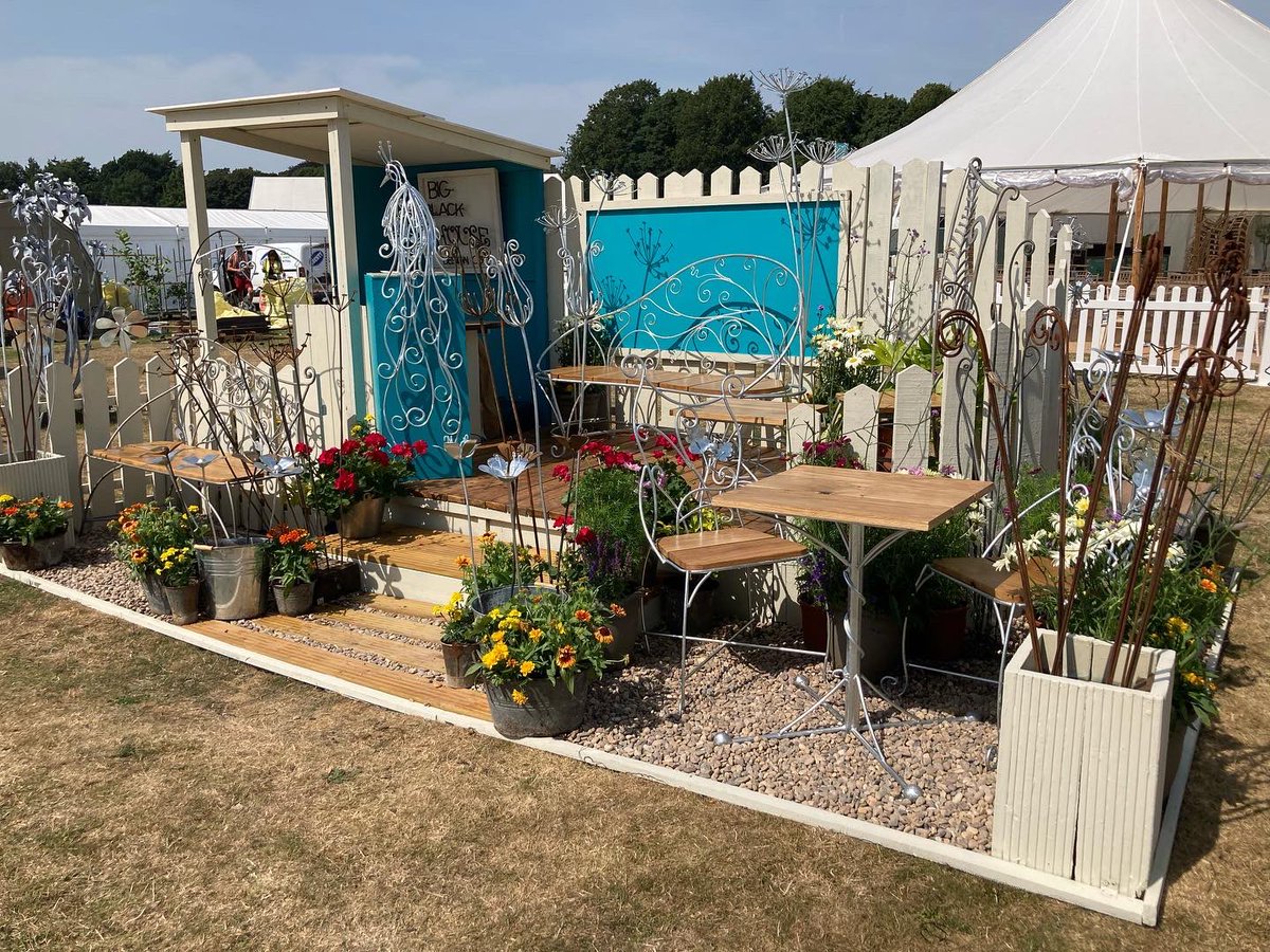 All set up for <a href="/The_RHS/">The RHS</a> show at Tatton #RHSTatton .