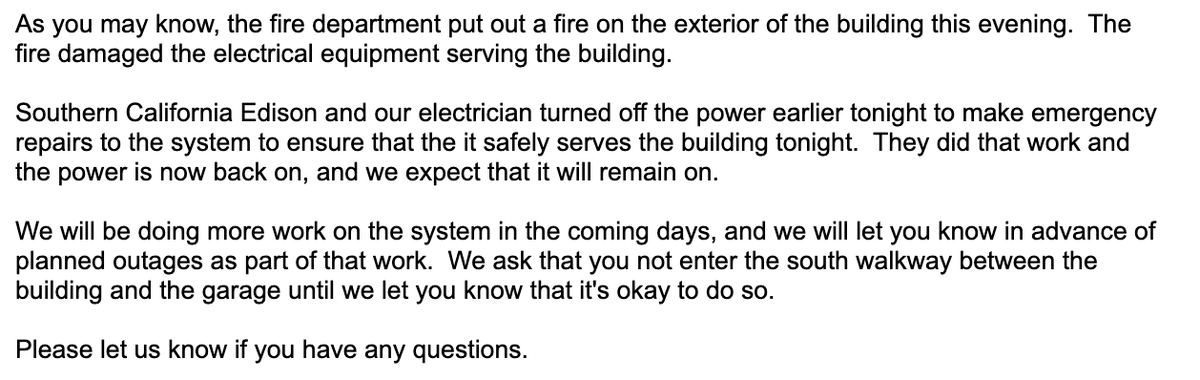 thomasjonny's tweet photo. @cbsla @darleeneisms There was a fire on Santa Monica Blvd &amp; 15th yesterday evening that knocked out our building's power and internet. See note from management attached. Possibly related?

#santamonica #santamonicapower #poweroutage https://t.co/XqyJMxDR62