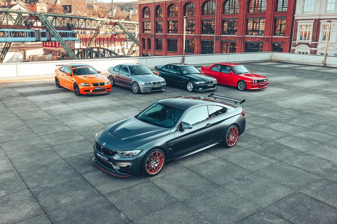 BMWHOUSE_'s tweet photo. Ultimate Driving ///Machine 🇩🇪 https://t.co/VEuchG3k7R