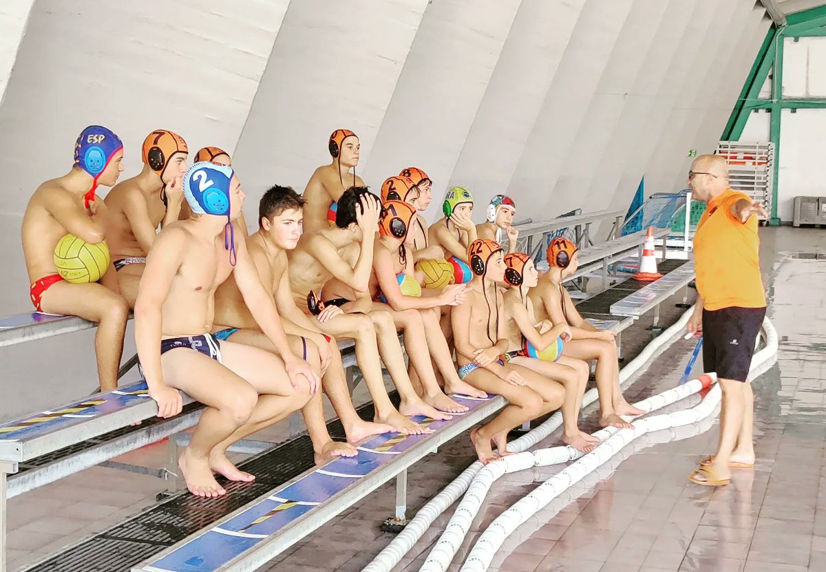 wpjerezoficial's tweet photo. Seguimos construyendo, seguimos formando #naranjamecanica #waterpolo #Jerez
#sanchezceballosabogados #Utilbox  #Serteco #Alborcadiz
@TECNOFIBRAS https://t.co/XeOoxbnQW6