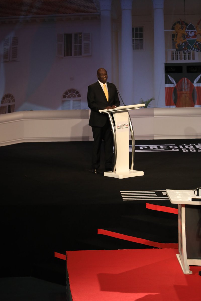 balozi_KE's tweet photo. Who has Impressed you so Far?

Like ❤️ For Rigathi Gachagua
Retweet 🔄 For Martha Karua

#PresidentialDebatesKe2022 https://t.co/Yr9DhQhR8g