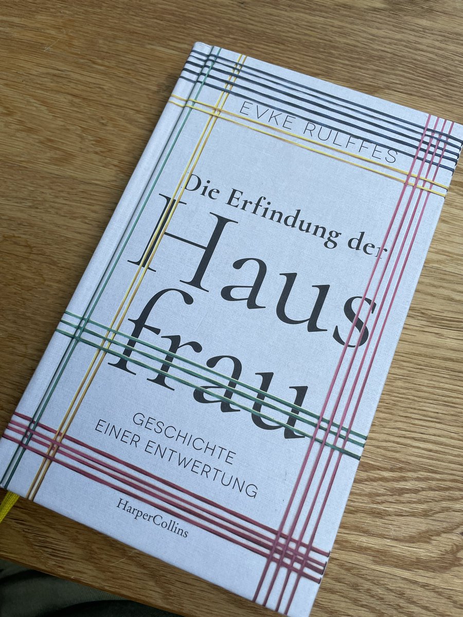 Kaum angefangen und schon hässig. #hausfrau #carearbeit #feminismus