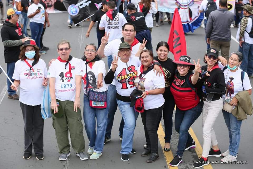 Familias del distrito I de Managua participan en Caminata Fuerza de Victorias
#4319SiempreLibres #4319SandinoVive #4319FuerzaDeVictorias 
Lea más en 👉 canal4.com.ni/?p=222161&prev…