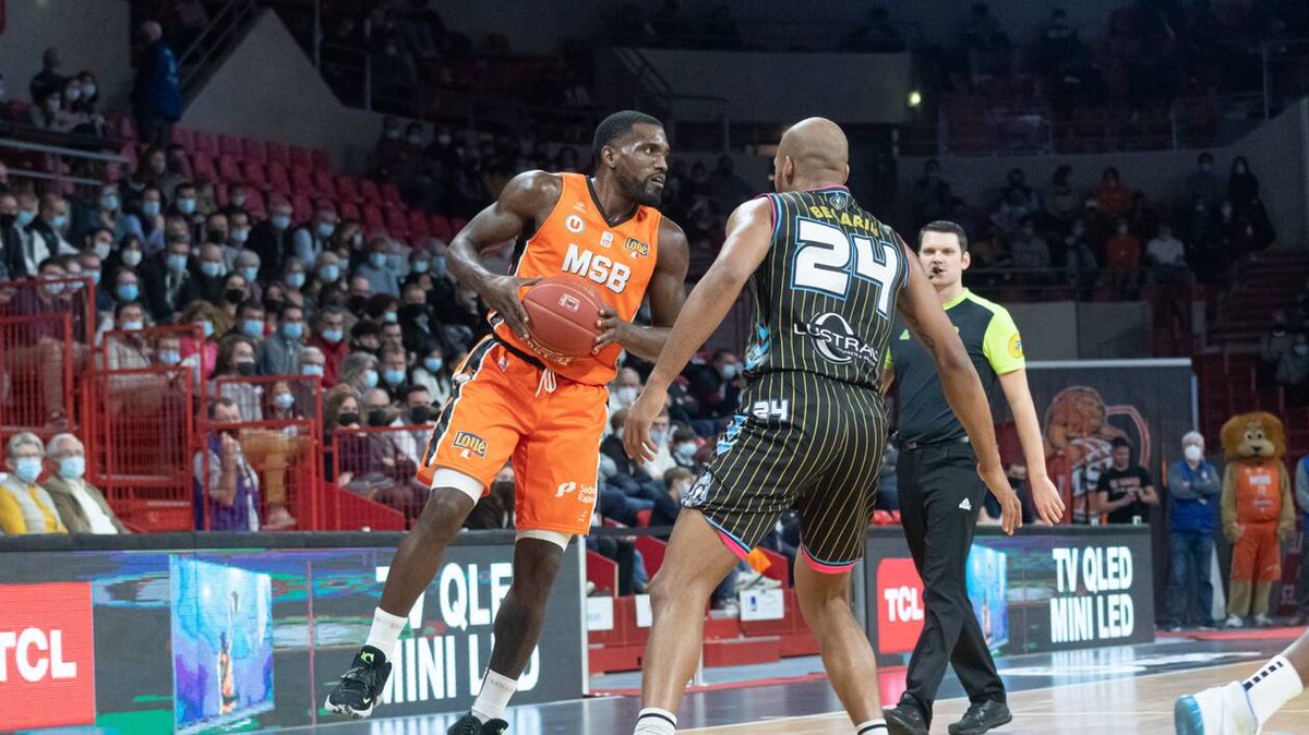 Darius Johnson Odom is the latest addition of Rapid București in the Romanian League!

Info - unitedhoops.ro/fost-jucator-i…
