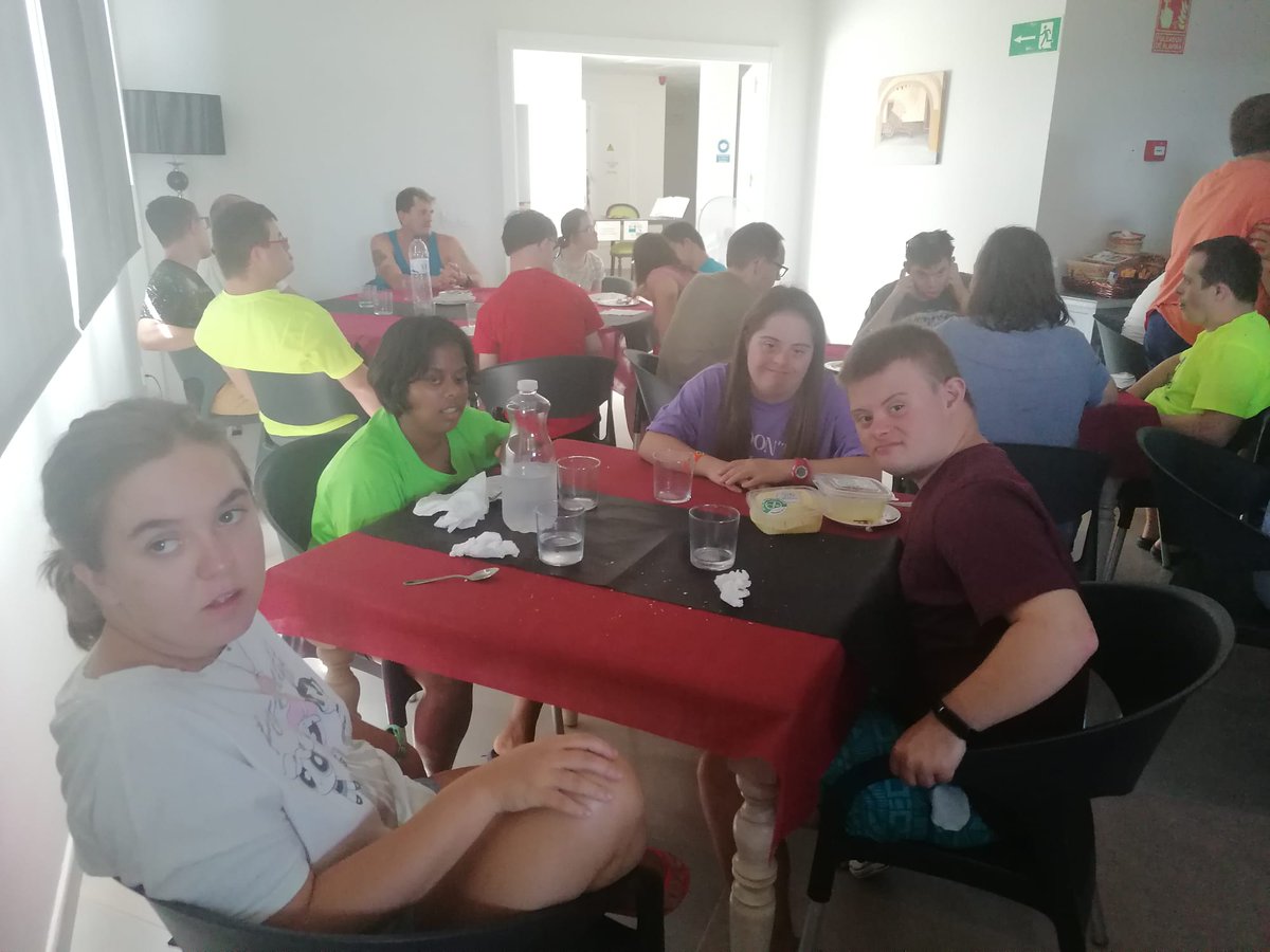 Down Huesca tweet media