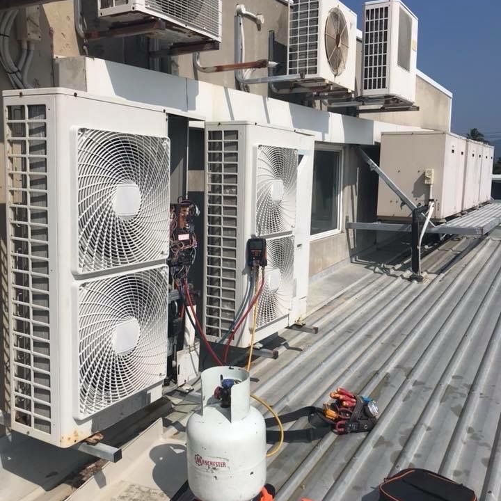 OGentreprise_'s tweet photo. Notre équipe est à votre service pour tous vos projets de climatisation. 

Nous vous apportons une réelle expertise aussi bien dans la pose, l’entretien et la maintenance de vos climatiseurs. 

N’hésitez pas à nous contacter pour plus d’informations  ! https://t.co/mGhFUBouBt