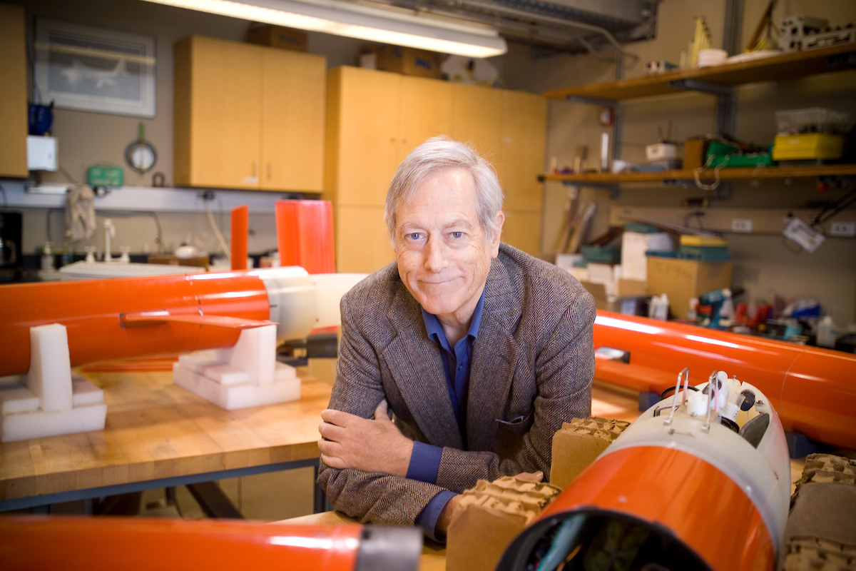 Scripps_Ocean's tweet image. We are saddened to announce the passing of Russ Davis, a physical oceanographer and engineer at Scripps who invented some of the most transformational ocean-observing instrumentation in history. Read about his remarkable career in oceanography: scripps.ucsd.edu/news/russ-e-da…
