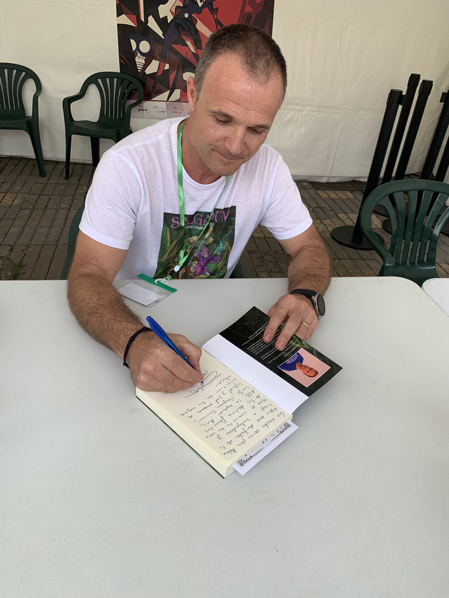 omarfgj's tweet photo. Una  experiencia increíble y muy  acompañado por @VirFuente Ha sido una  pasada  hablar  de  @Salgadum en un  lugar tan  mágico como  el  @festivalcelsius https://t.co/DzLKPhASC4