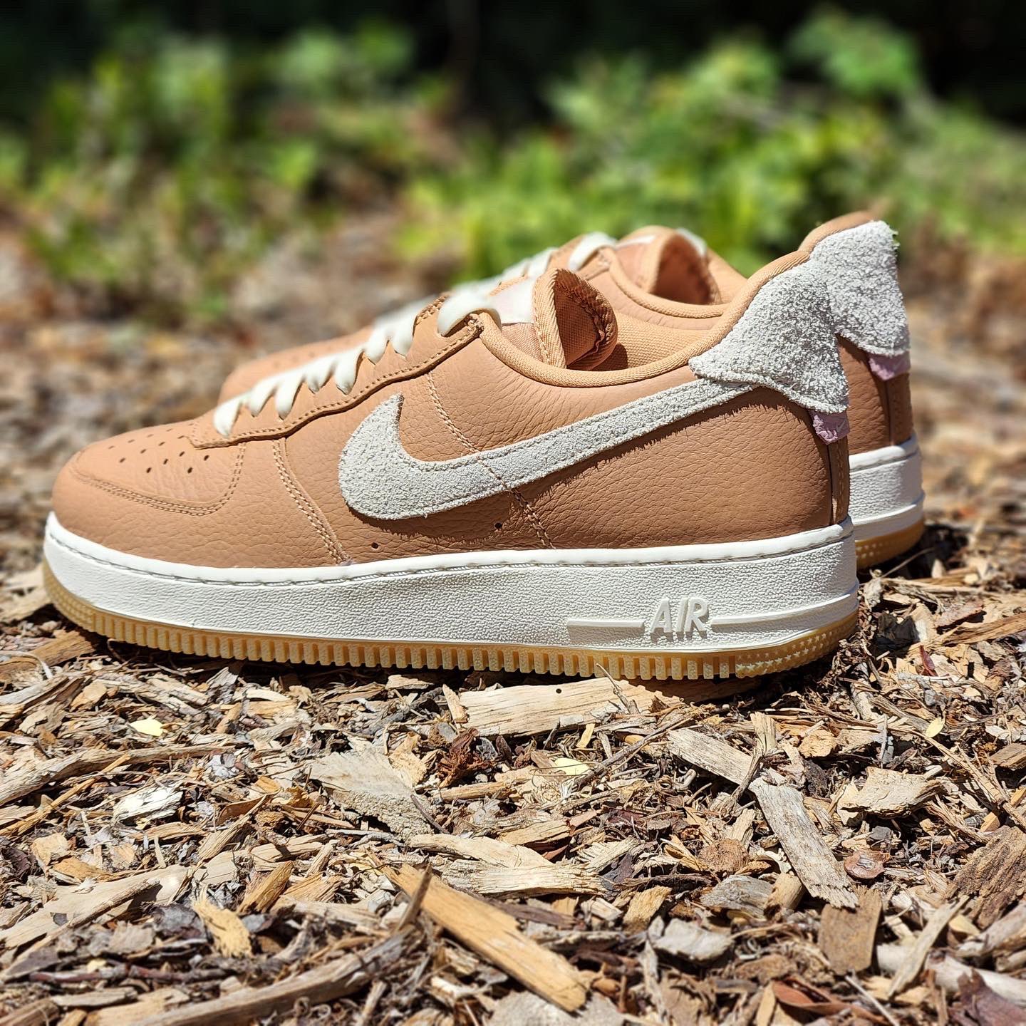 JustFreshKicks on X Nike Air Force 1 07 Craft Light Cognac on sale for 102.97 shipped Link https t QdiJr1ywy3 https t nH7MPGiTBw X