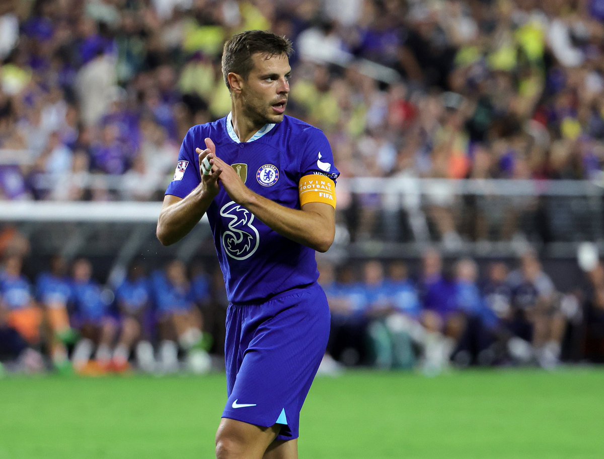 FabrizioRomano's tweet photo. Barcelona and Chelsea are in direct contact with new round of talks now scheduled to discuss about César Azpilicueta. Barça want to speed up the negotiation. 🚨🔵🔴 #FCB

Azpi, waiting for club’s agreement as Barça contract proposal is into his hands since March: deal until 2024. https://t.co/okDgo5ANHV