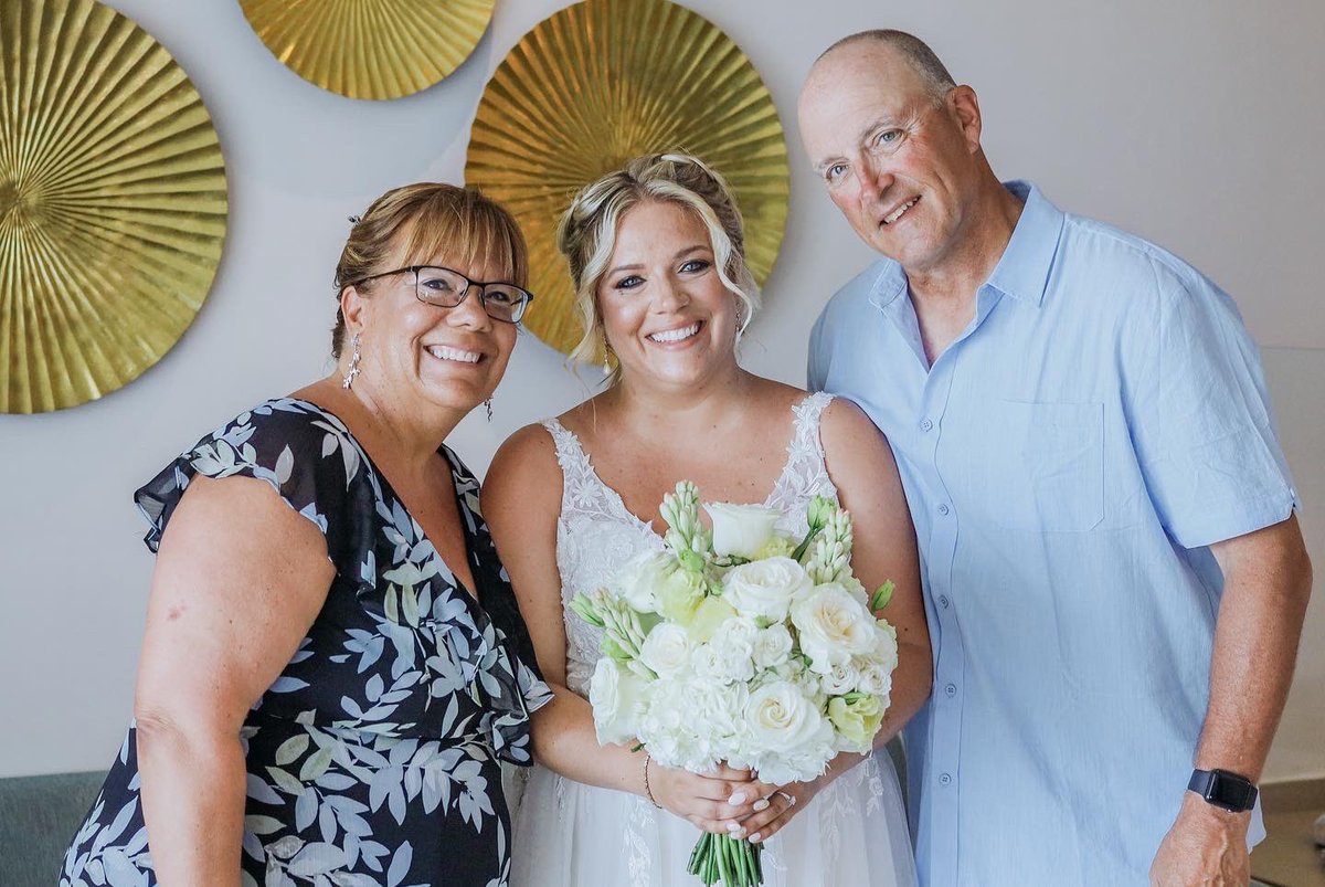 Tori (Trivisonno) Robinson tweet media