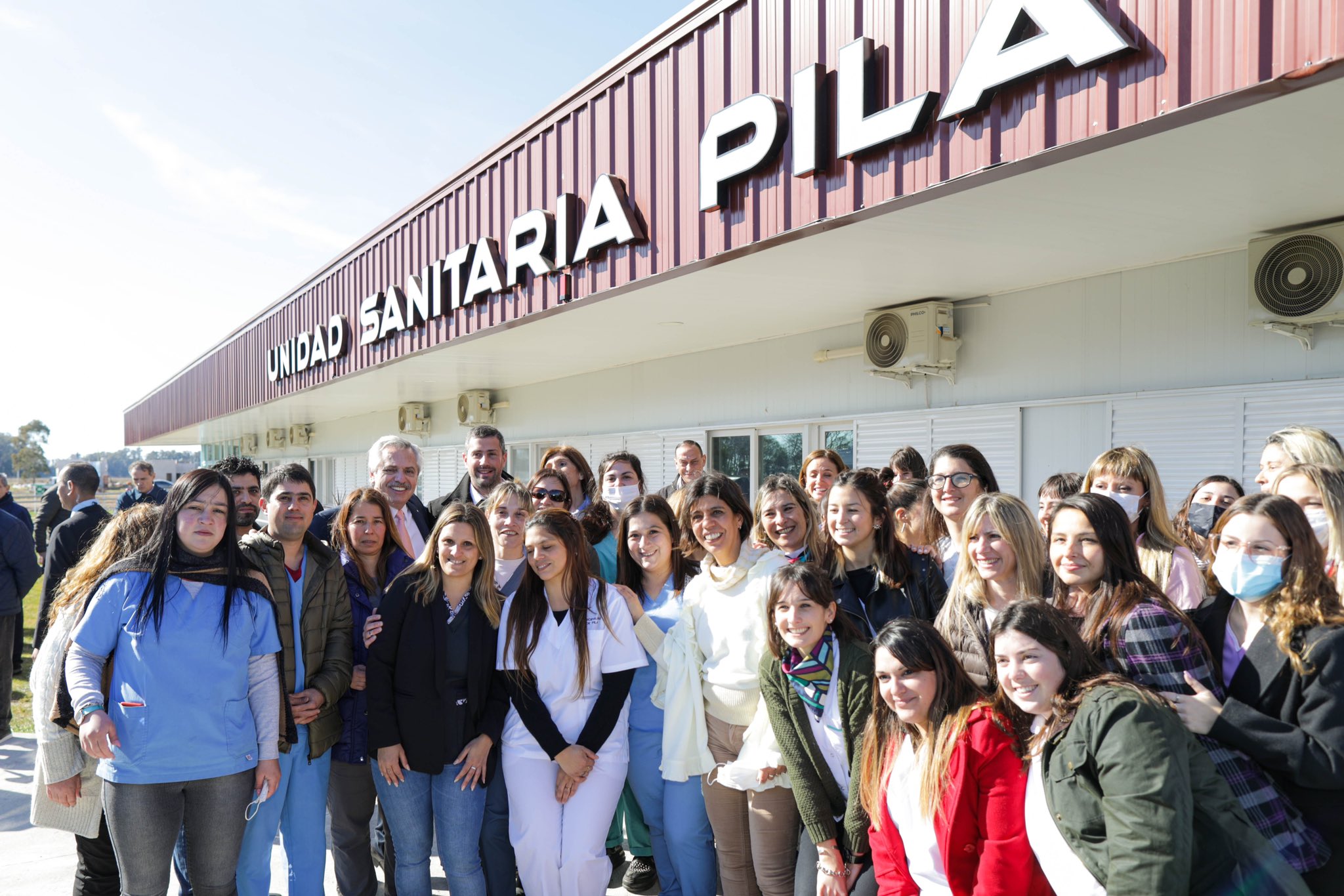 Alberto Fernández reafirmó el objetivo de que “todos puedan disfrutar en el lugar donde nacieron” al inaugurar obras en el municipio de Pila