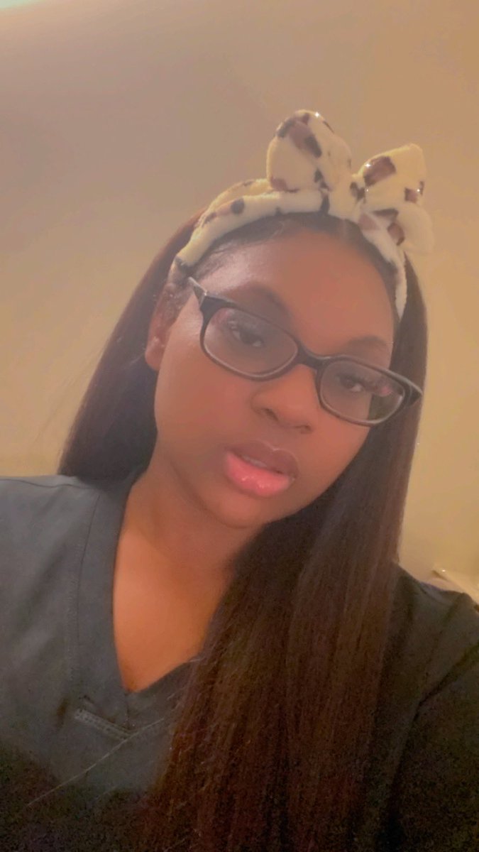 Champaynee_Lyfe's tweet photo. Fancy Asf headbands pt 1🥰💖 https://t.co/3ourDzZQtv