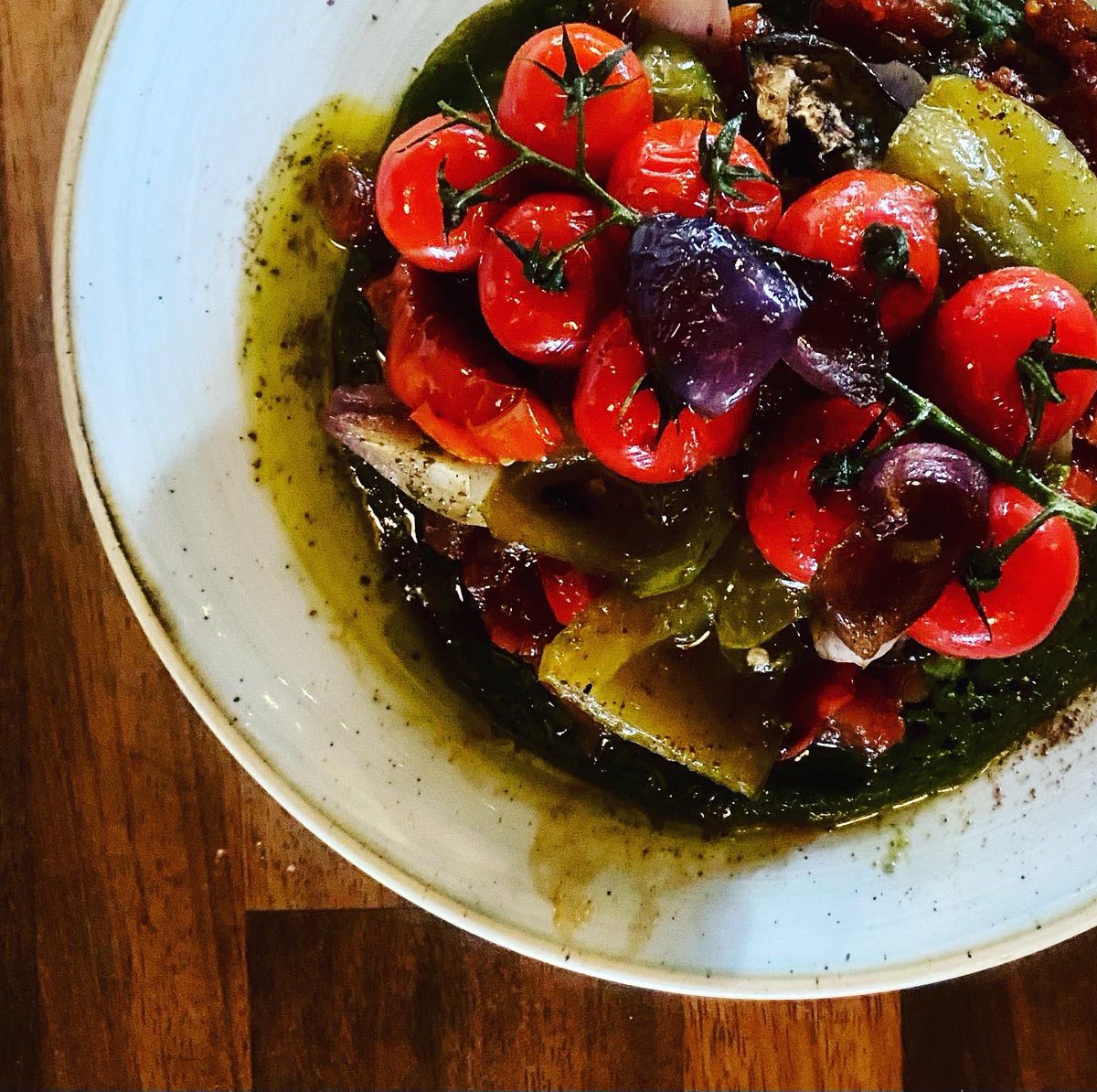 Frank's Bar Norwich tweet media